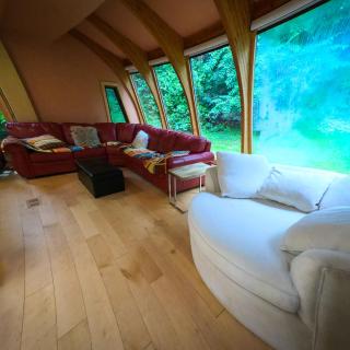Riverside Retreat with Sauna & Hot Tub in Elora - Elora - 1