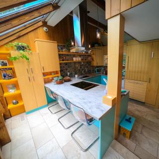 Riverside Retreat with Sauna & Hot Tub in Elora - 1