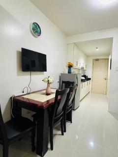 Affordable Staycation At Sea Residence By Dona Flores - Manila - 9