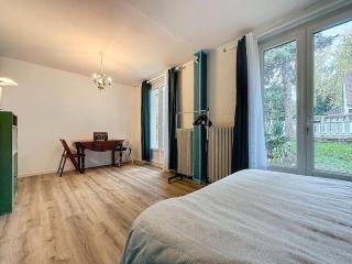 Family home with 86-inch TV - Chaumontel - 3