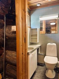 Lapland Lake Hideout with Modern Amenities and Activities - 5