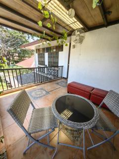 Cozy Las Pinas Haven with Big Garden, Pet Friendly - Near Super Market and the Airport - Manila - 1