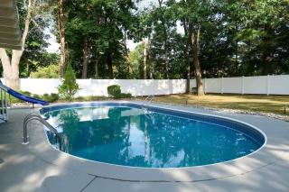 Charming Home near I-87 JCT - Queensbury - 0