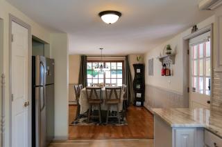 Charming Home near I-87 JCT - Queensbury - 4