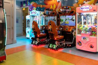 Luxury 6BR Family Villa w Pool Jacuzzi n Fun in Orlando - 7