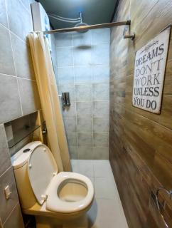 Cozy Las Pinas Haven with Big Garden, Pet Friendly - Near Super Market and the Airport - Manila - 7
