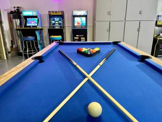 Majestic Views Pool&Jacuzzi, Mini Golf, Playground - Spring Valley - 1