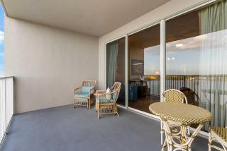 Luxury Condo with Huge Private Balcony on Lake Bryan - Orlando - 8