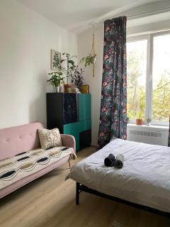 Cute botanical flat near by Žižkov tower - Prague - 8