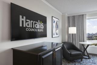 Harrah's Council Bluffs Hotel & Casino - A Caesars Rewards Destination - 4