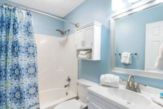 Dog Friendly 2 Bed Condo! Walk To Beach or Lagoon! - Gulf Shores - 2