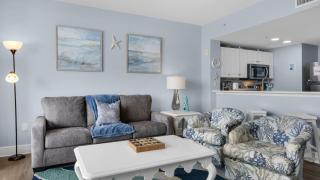 Majestic 1-1606! Gulf front 1bedroom, Pool,Hot Tubs,Tennis - 3