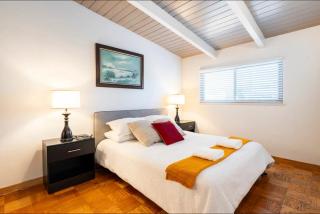New Gateway to SFO - King Bed - BART 10 min walk - Hayward - 8