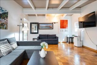 New Gateway to SFO - King Bed - BART 10 min walk - Hayward - 1