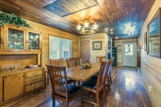 Perch - The Yellow Cabin - Packwood - 7