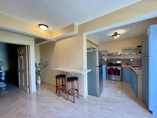 Hibiscus a New Spacious Apartment with a Sea View and Perfect Location - 7