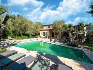 Villa in Mouans-Sartoux with Pool & Beach - Mouans-Sartoux - 0