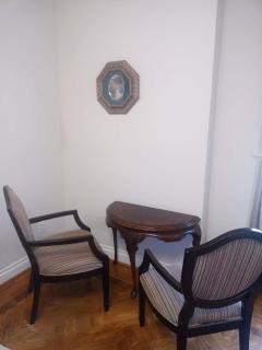 Waterfront Hideaway Private Suite-King bed room - Tottenham - 1