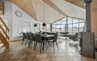 Gorgeous Home In Glesborg With Sauna - 8