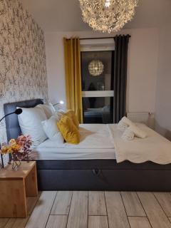 Old Town Yellow Apartment - Danzig - 7