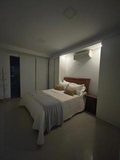 LINDA CASA EM CONDOMINIO de LUXO PERTO DA PRAINHA - 2