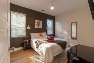 Queenbed Pooltable Wifi Downtown-wilmington - Wilmington - 0