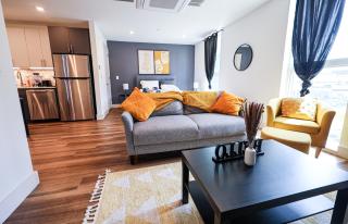 Studio Apartment - Central,gym,rooftop,wifi,wd - 5