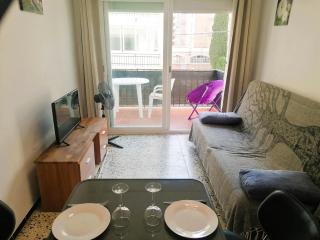 Apartamento en el corazón de Santa Margarita, cerca de la playa, con terraza y parking. - ES-258-61 - Roses - 0