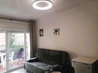 Apartamento en el corazón de Santa Margarita, cerca de la playa, con terraza y parking. - ES-258-61 - Roses - 1