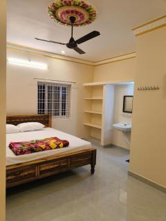 Liya guest house - Tiruvannāmalai - 2