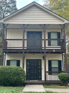 Spacious Atlanta Duplex 3 BRs - 0