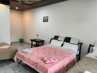 Riverland Farm and Resort - Karjat - 6