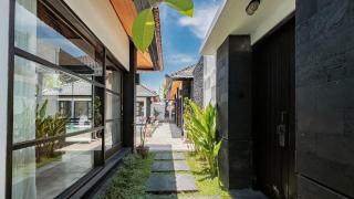 Villa Casavelo Bali - Seminyak - 7