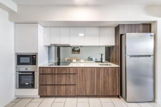 First Light Mooloolaba 9th floor apartment with ocean views - 5