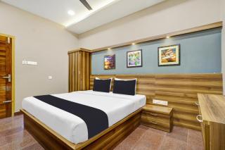 Hotel O Century Regency - Ernakulam - 0