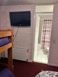 Cerca Aeropuerto Ruta 5 Sur, 2 estacionamientos, capacidad 8 personas - 6