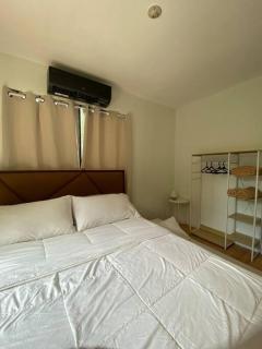 Minimalist Family 2BR Ground Floor Fast Wifi Free Pool beside SM Mall - Davao - 7