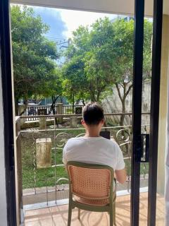 Minimalist Family 2BR Ground Floor Fast Wifi Free Pool beside SM Mall - Davao - 4