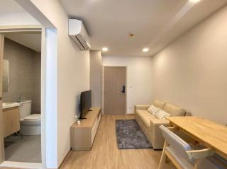 Modern room with Pool and Gym in the city center just 600m from Subway station! - Bangkok - 1