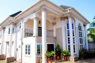 Exclusive Villa 24Hr Solar Electricity - 4