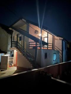 Dragon Gate Inn 龍門客棧 - Belgrado - 9