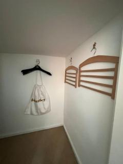 Freddies Boutique Retreat Near Porthcawl - North Cornelly - 4