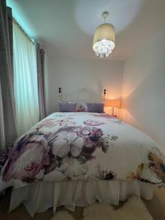 Freddies Boutique Retreat Near Porthcawl - 2