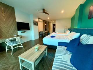 Deluxe Twin Bed Apartment by Renttini - Kamala Beach - 2