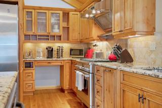 4515 BigHorn Road home - 5