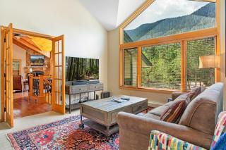 4515 BigHorn Road home - 1