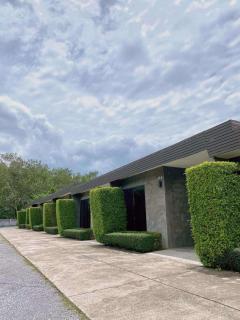 boomresort - - 5