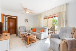 WintowinRentals Spectacular Sea Views on the Beachfront - Rincón de la Victoria - 2