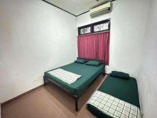 Omah Kawung Homestay Jogja - Demangan - 4