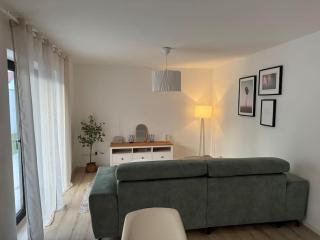 Schöne Wohnung in Traumlage - Tegernheim - 8